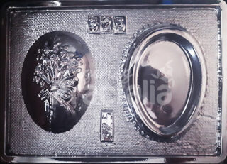 Molde Cofre con ramo de flores