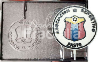 Molde Escudo deportivo pasto